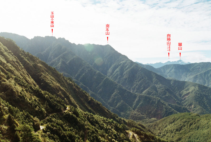 塔塔加鞍部認山頭，請先進們指正